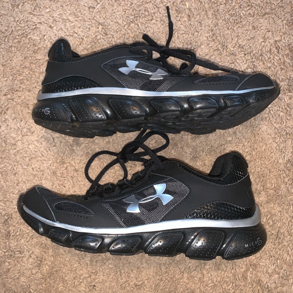 Under armour 5y sneakers